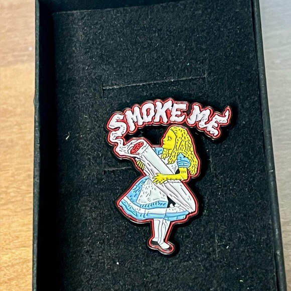 Quirky Vintage-Style Alice in Wonderland 420 Parody Pin - Picture 2 of 3